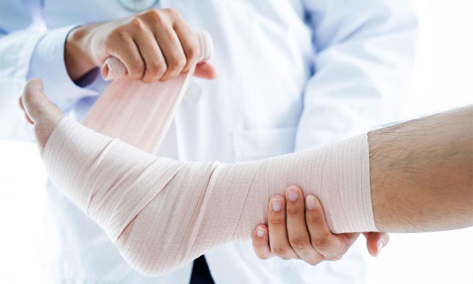 5 Compelling Reasons to Hire a Work Injury Lawyer