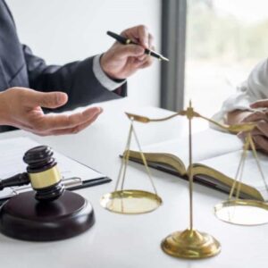 How to Choose the Right Business Law Attorney for Your Needs